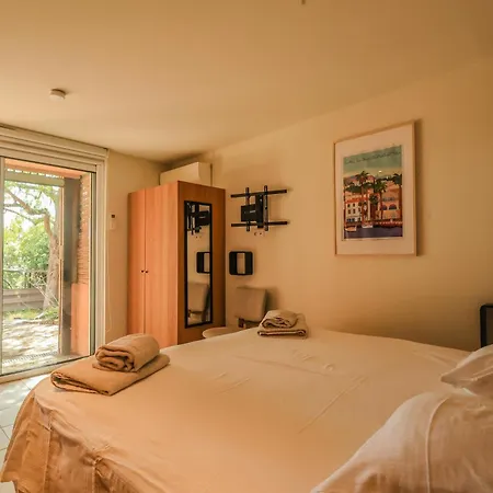 Les Pins Villa