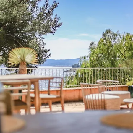 Les Pins Villa Le Lavandou