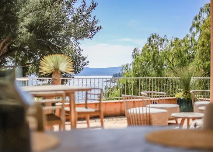 Les Pins Villa Le Lavandou